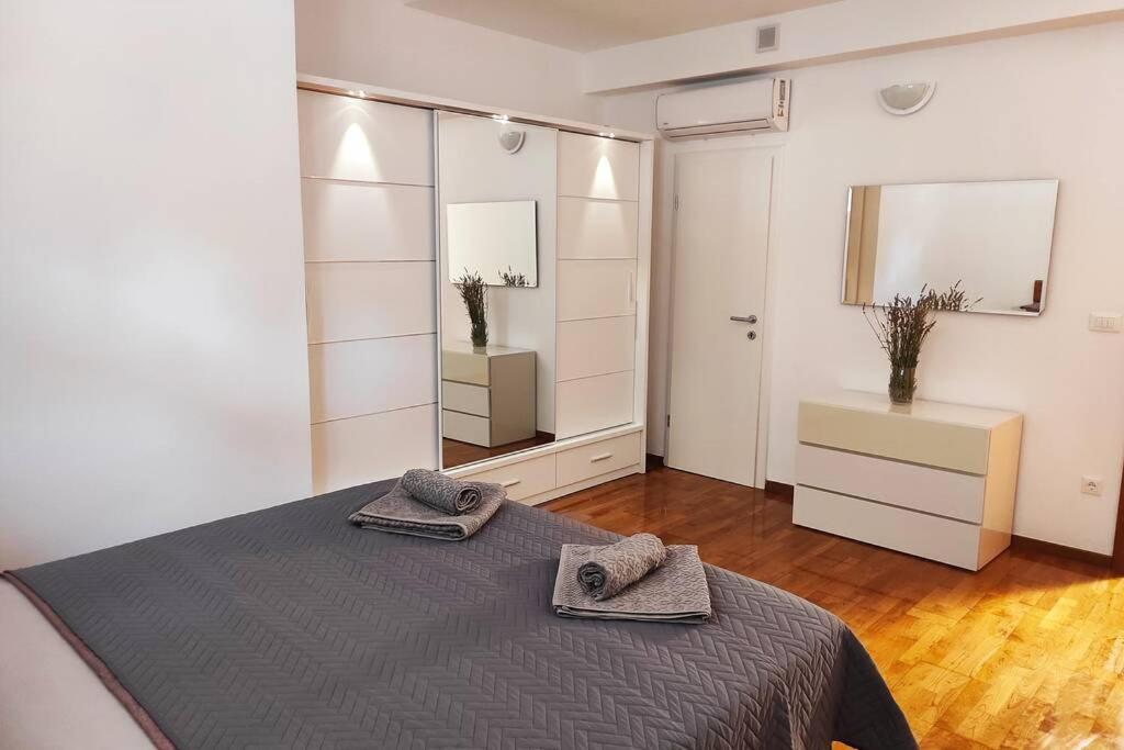 Spacious Apartment Near City Center And The Beach 스플리트 외부 사진